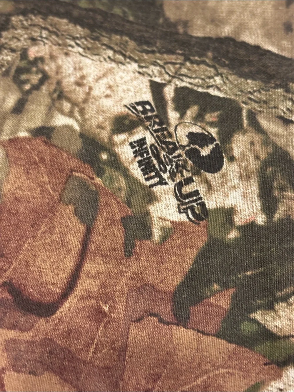 Mossy Oak Break Up Infinity Camo Pillow Case Standard Trees Leaves Brown Green